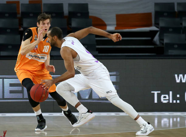 和多次不懈 和多次不懈