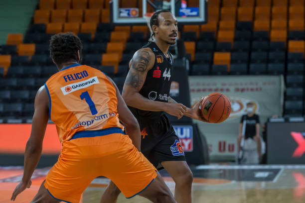 巨龙圆梦！周楷恒自宣将成为澳洲NBL布里斯班子弹队一员