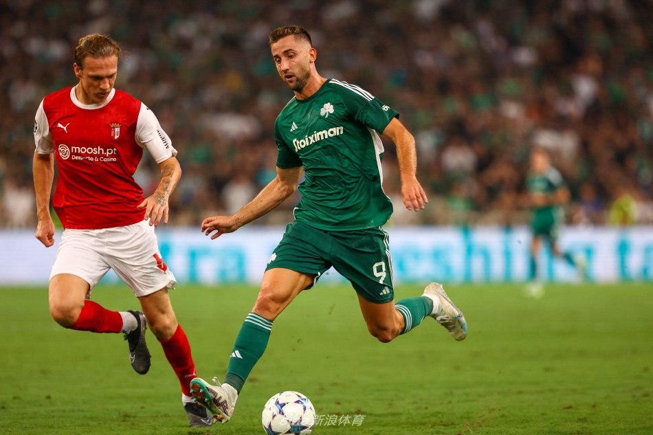 天空：莱比锡与利物浦再次谈埃利奥特，但球员已接近加盟维拉